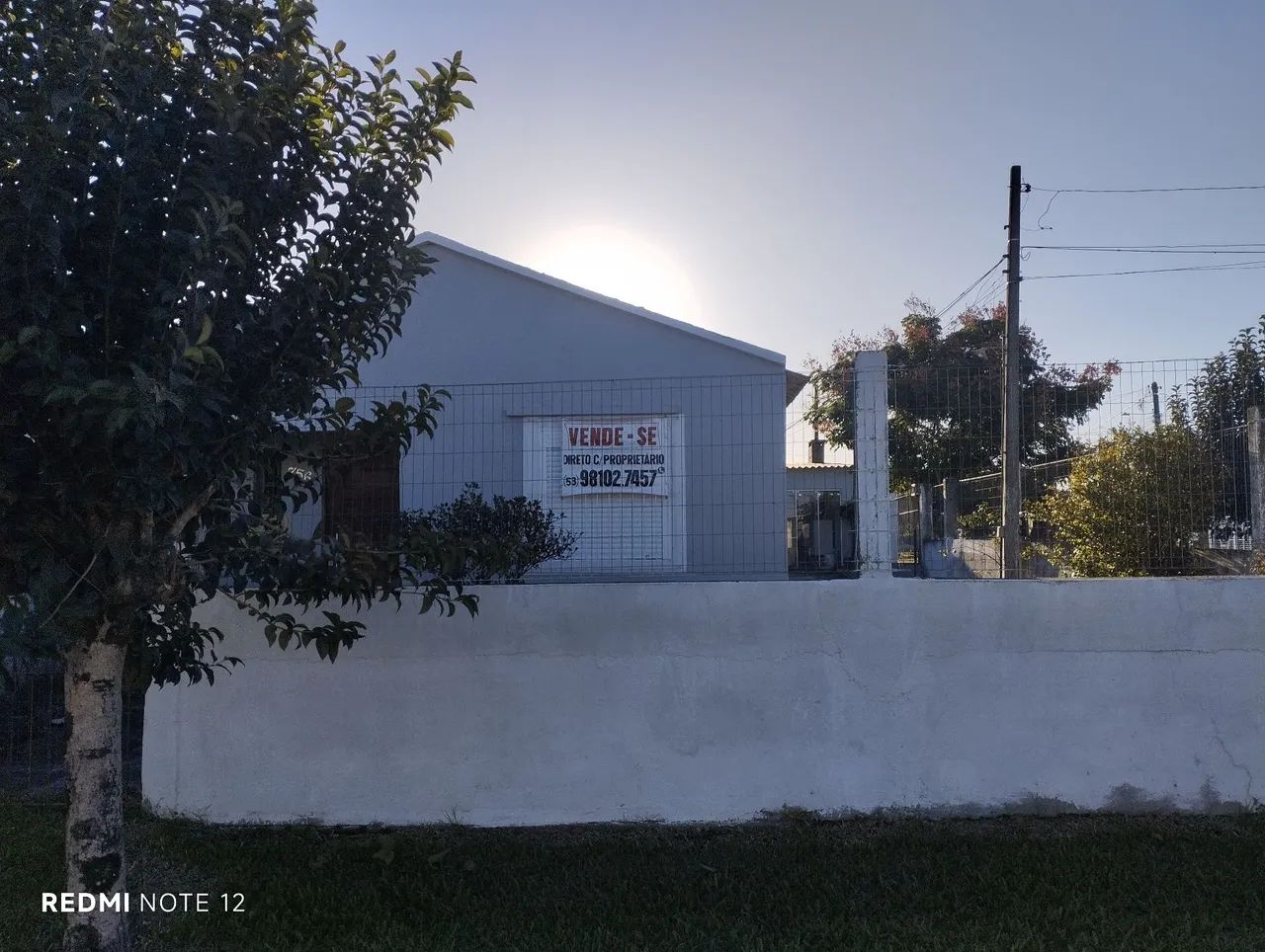 Vendo casa, ótima localização. - Foto 2