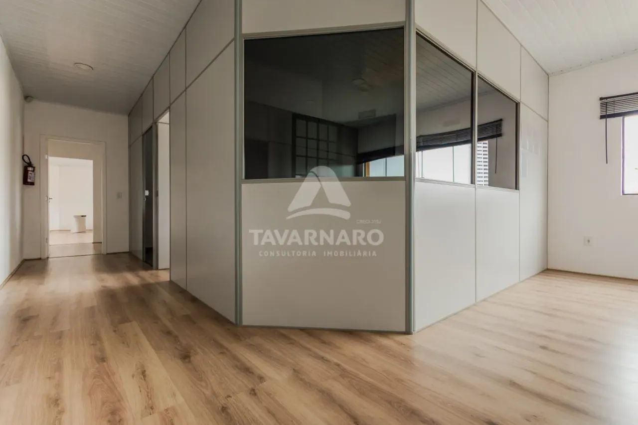 Imóvel Comercial em Altos Versátil e Pronto para o Seu Negócio - Foto 4