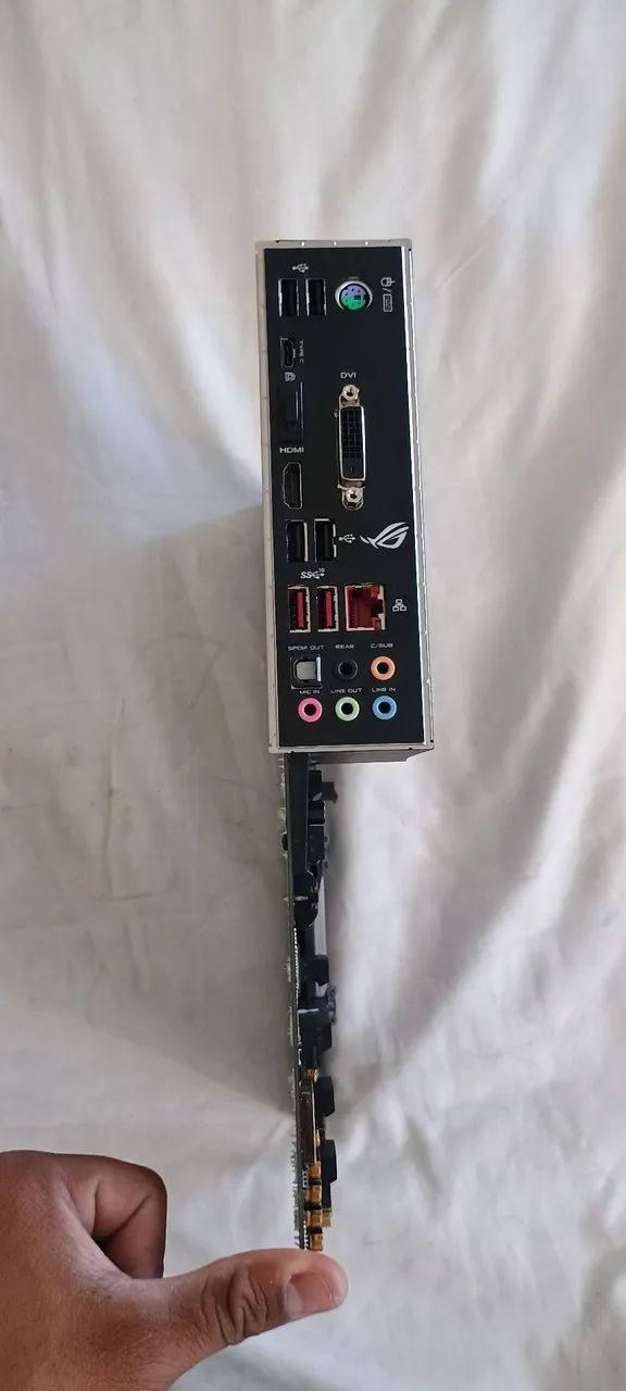Vendo placa mãe rog strix - Foto 2