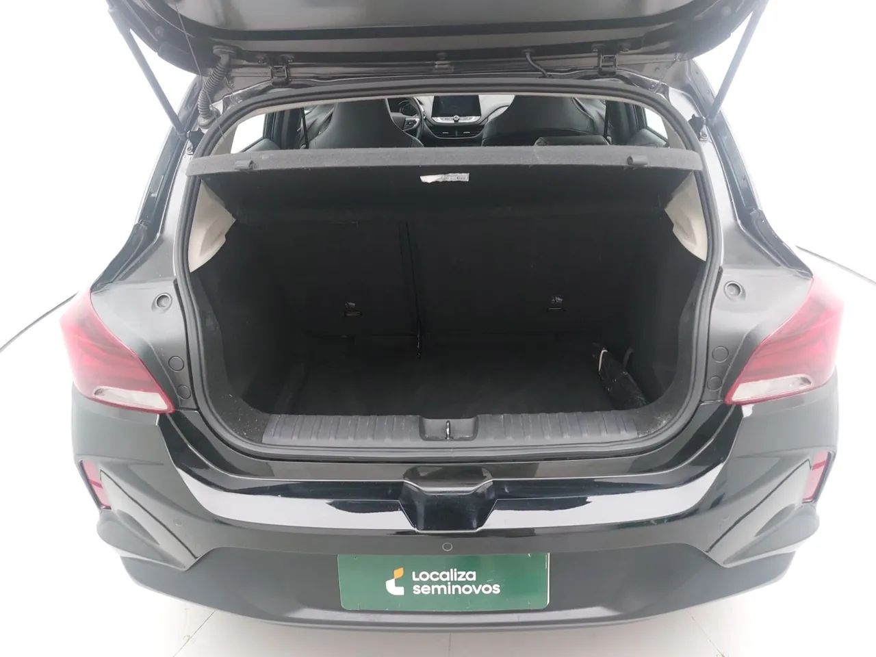 Chevrolet Onix Plus LTZ 1.0 12V TB Flex Aut. 4P, foto 9 de 18