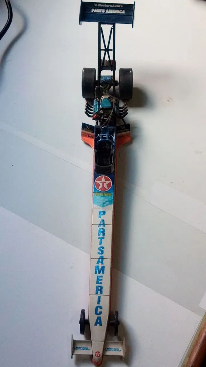 DRAGSTER RACING CHAMPIONS 1/24 - Foto 3