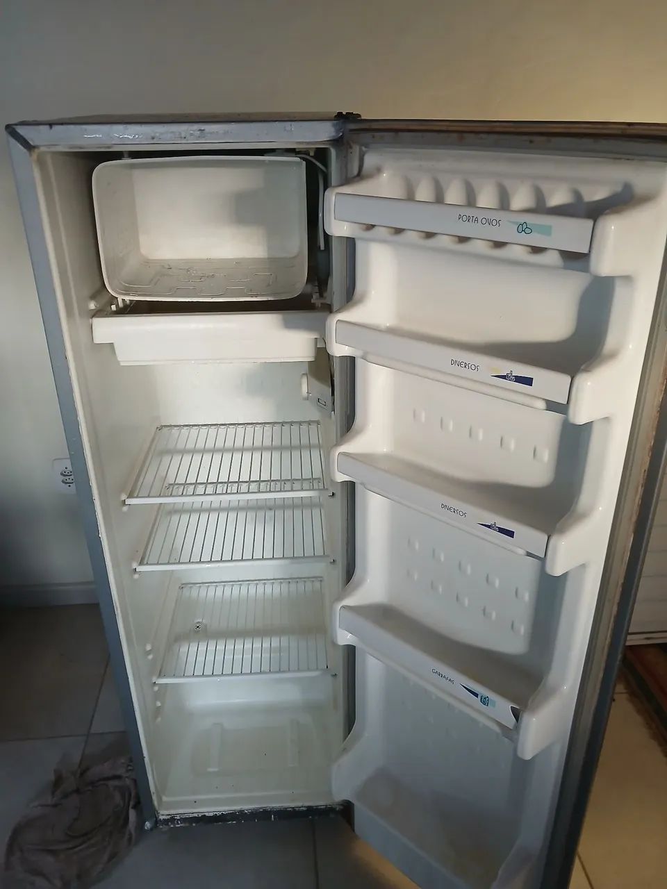 Geladeira pra vender  - Foto 3