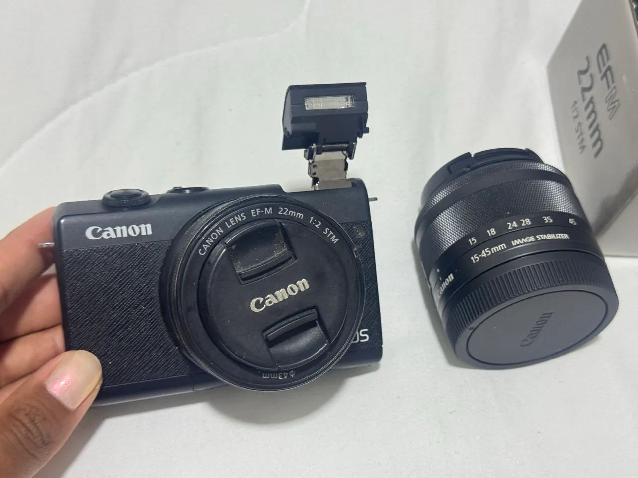 Canon m200
