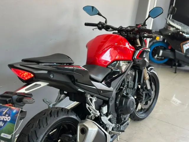 CB500F 2023 - Foto 5