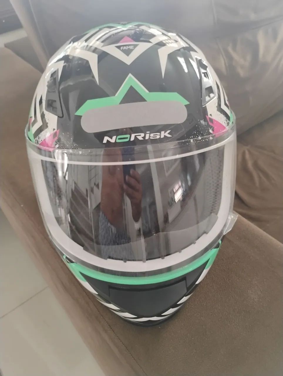 Capacete feminino Norisk Tam 54