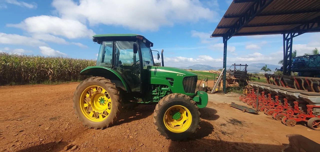 Trator JD 5078E - Foto 3