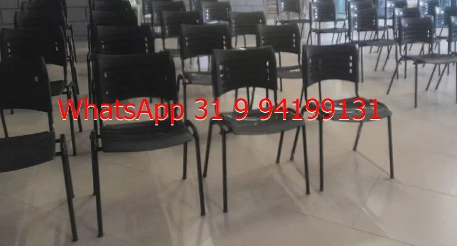 Cadeiras na cor Preta Novas Frete Gratis - Foto 5