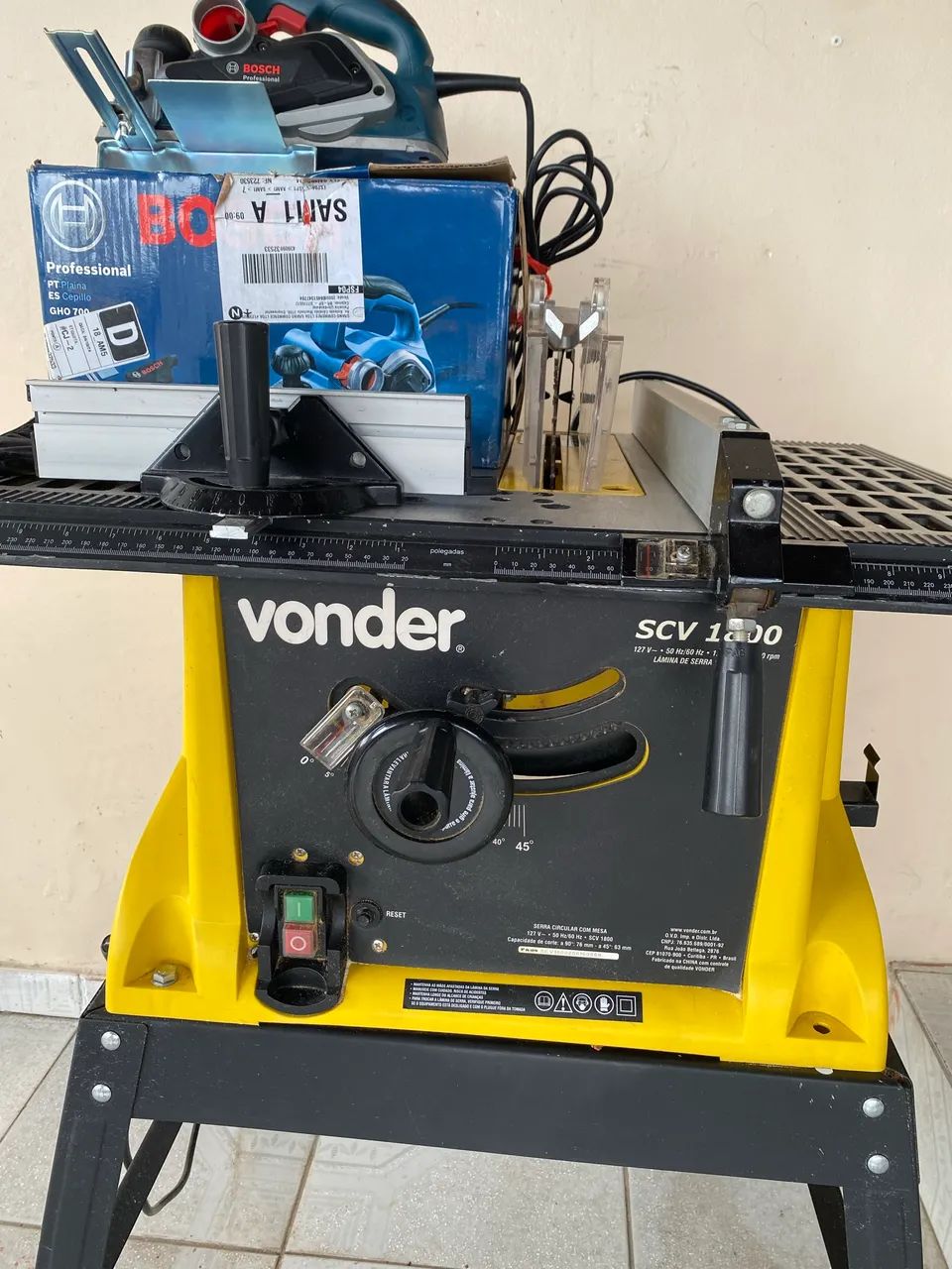 Serra de bancada vonder + plaina elétrica Bosch  - Foto 3