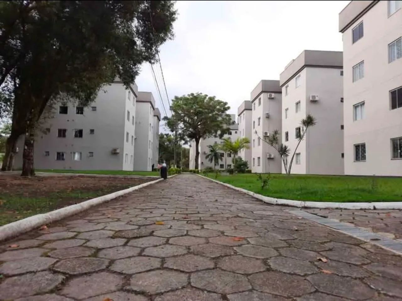 Apartamento em Tijucas/SC (centro) aluguel semimobiliado, incluso, água, cond. e Gás* - Foto 2