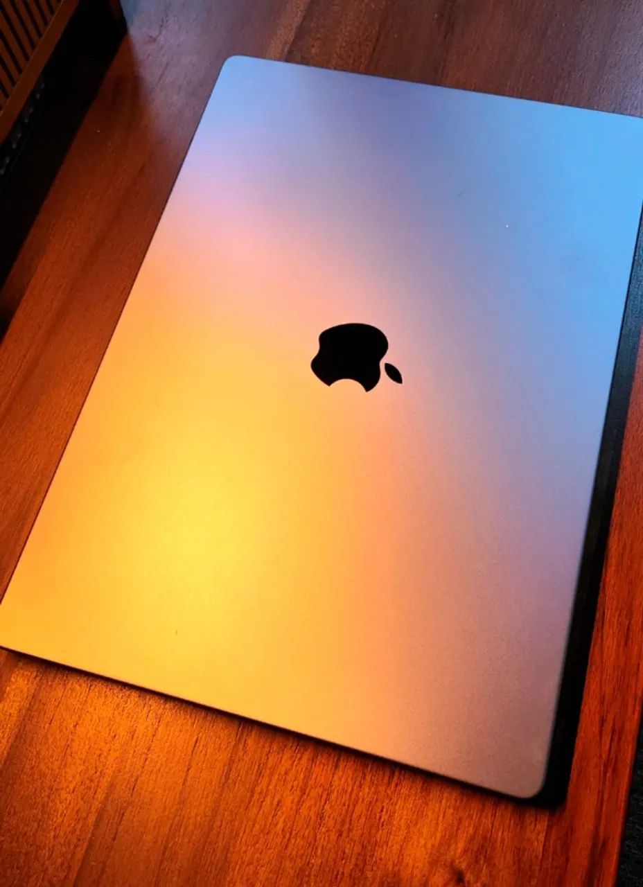 MacBook Pro 16
