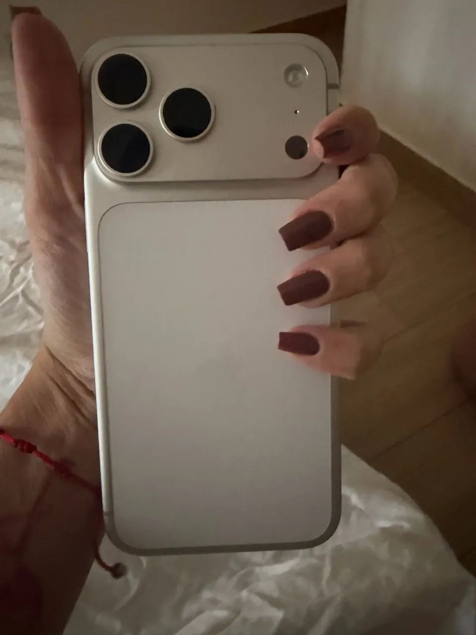 iPhone 17 pro max silver  - Foto 5