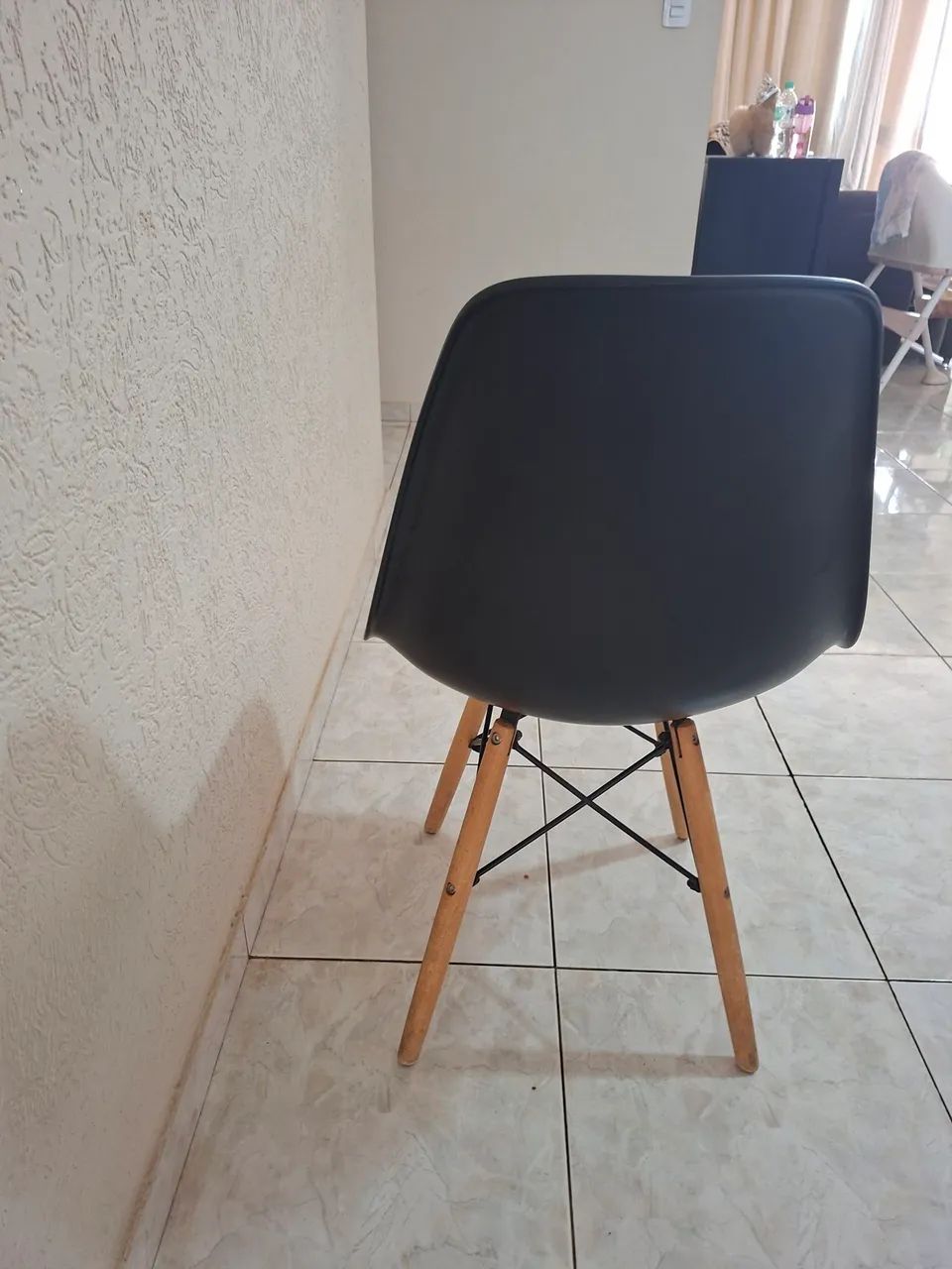 Jogo com 6 Cadeiras modelo Eiffel  - Foto 5