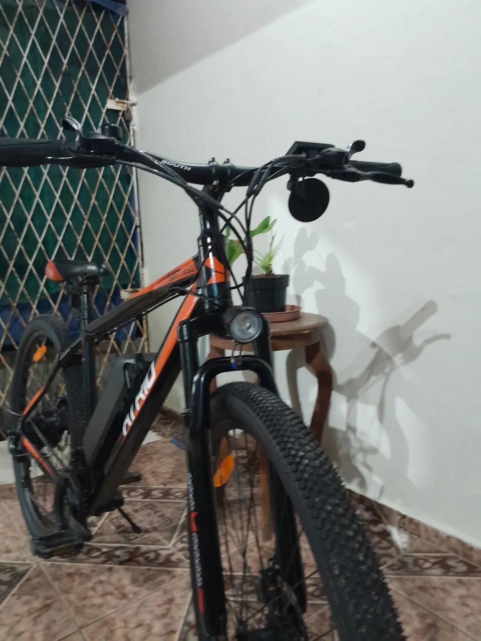 Boke elétrica atrio SANTIAGO 