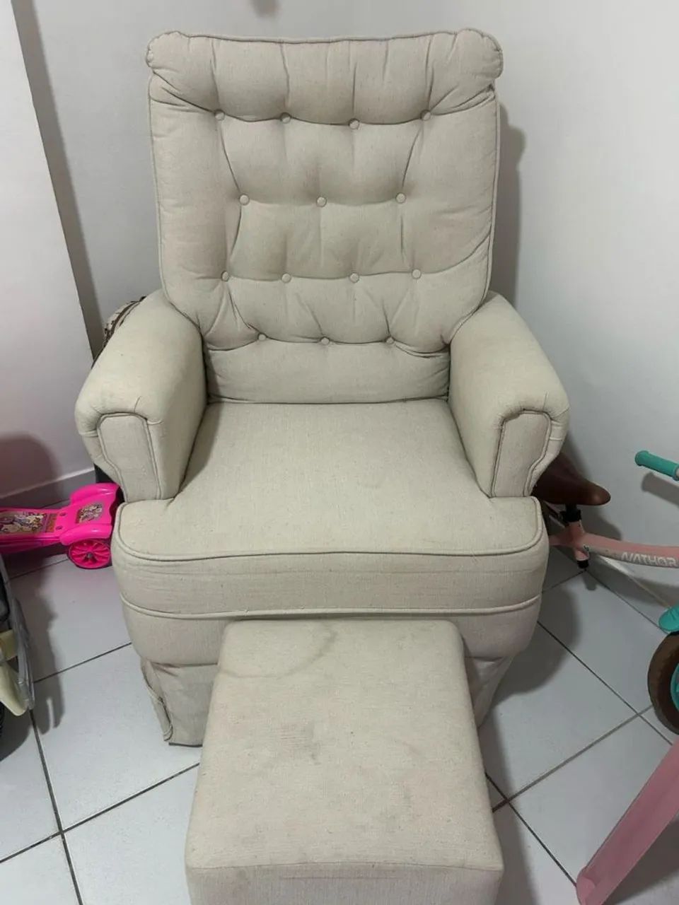 Vendo poltrona para amamentação - Foto 2