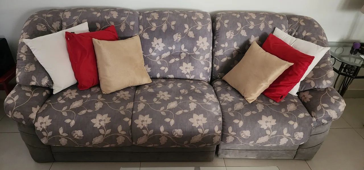 sofa 3 lugares suede
