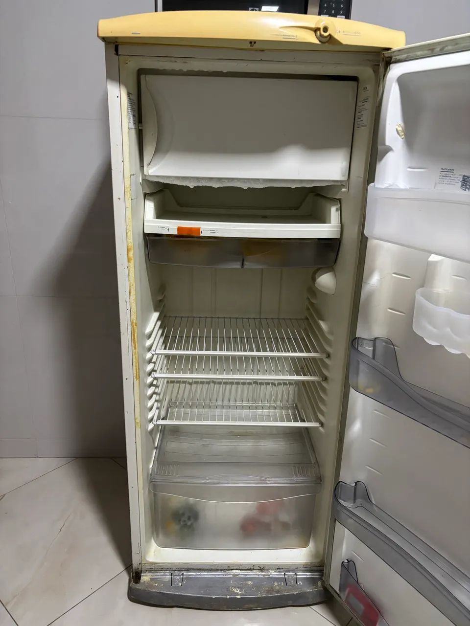 Vende-se Geladeira Consul - Foto 3