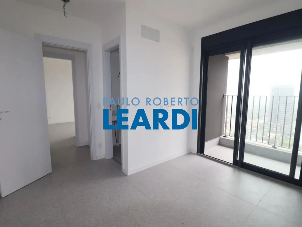 APARTAMENTO - PINHEIROS - SP
