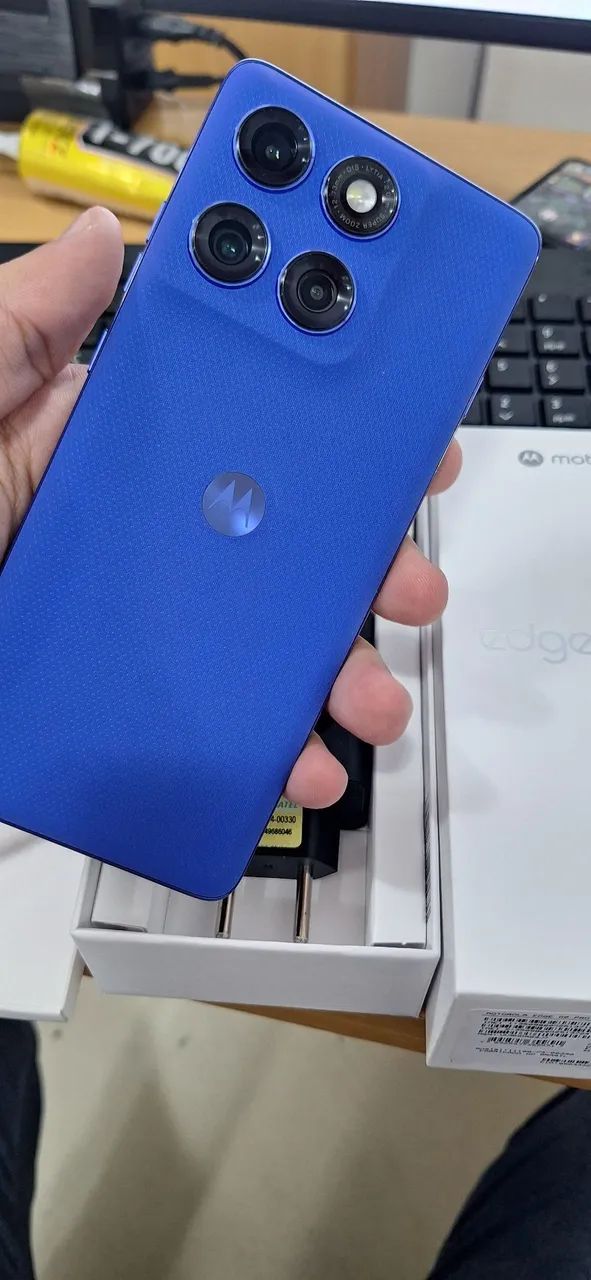 Moto Edge 60 Pro - Foto 4