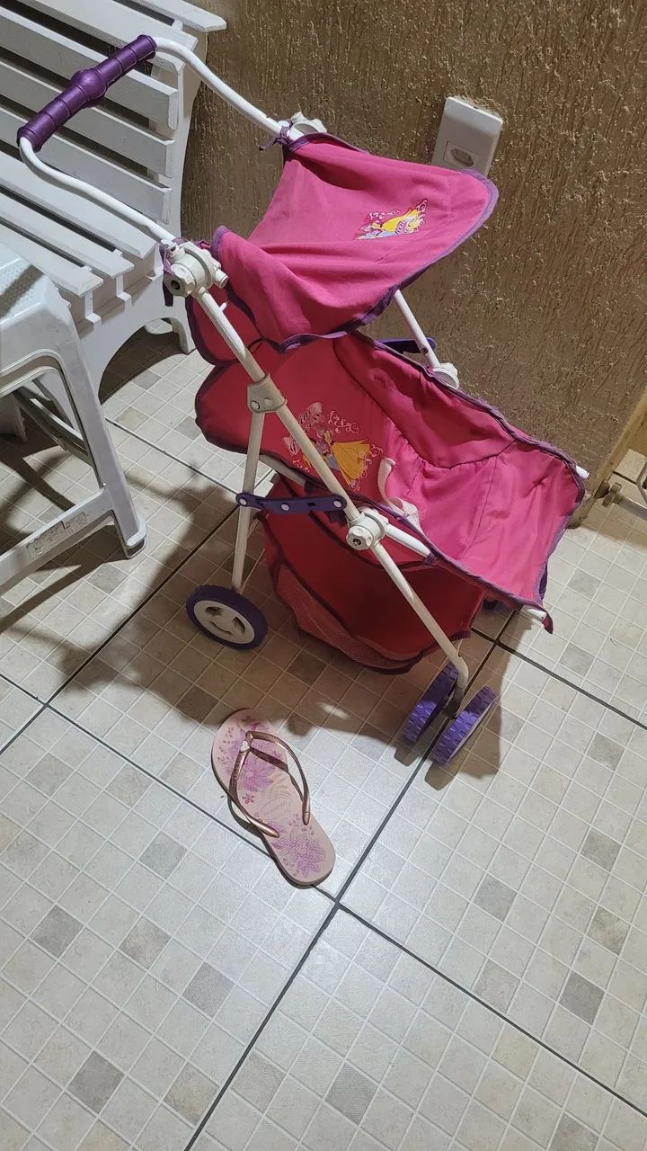 Carrinho de bonecas infantil  - Foto 2