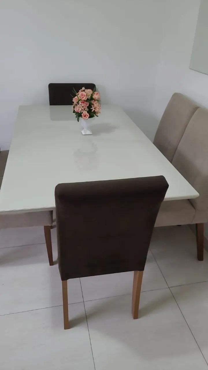 Mesa 6 cadeiras 