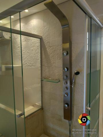 Linda de alto padrão com sala cinema privado e pertinho do centro. - Foto 16