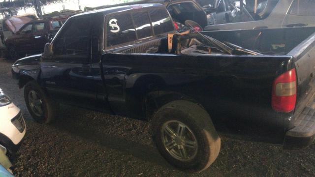 Sucata Chevrolet S10 Cab. Simples 2.8 Coluna 4x2 2003 - Foto 3