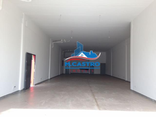 Vende-se Excelente Imóvel com 02 Salões - Foto 2