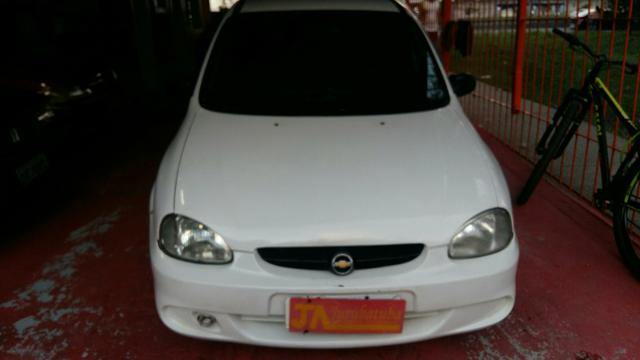 Gm Chevrolet Corsa sedam