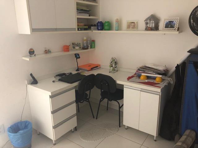 Vendo apartamento térreo 3/4 com suíte, área externa privativa com churrasqueira, financia - Foto 6