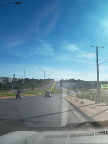 Vendo ou troco terreno comercial com casa - Saída para chapada