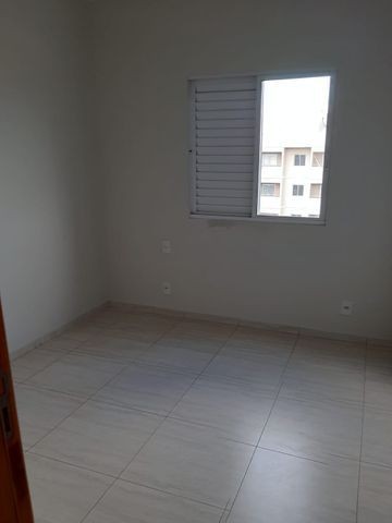 Apartamento no Condomínio Residencial Recanto dos Pássaros, 3 quartos, Rio Verde-GO - Foto 3