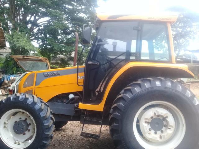 Trator Agrícola Valtra A850 4x4 ano 2012 cabine aral - Foto 4