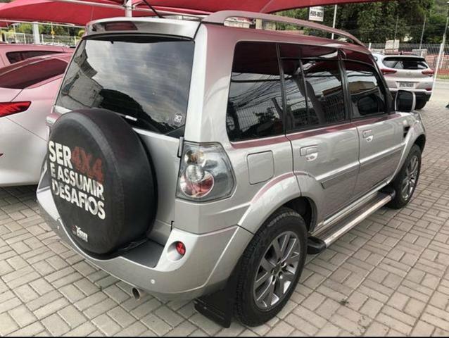 TR4 2.0AT 4x2 Flex + GNV 5º - 49.000km - Bancos em Couro e Multimidia - Foto 3
