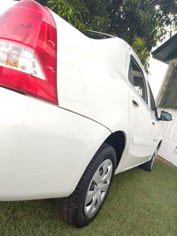 Toyota Etios Sedan 2016 - Foto 6