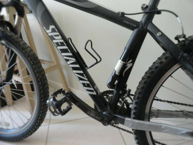 Bicicleta Specialized Hard Rock Sport 26 - Foto 2