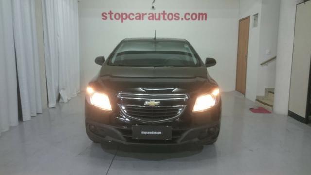 Onix LT Hathc 1.0 2013 - Foto 9