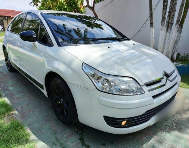 Citroen C4 Hatch - GLX 1.6 16v Manual