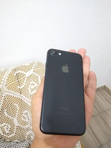 IPhone 7 32 gb vendo ou troco por outro iPhone - Foto 2