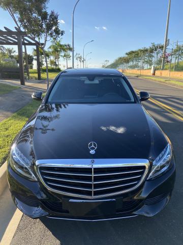 Mercedes C180 Exclusive 2018 - Foto 2