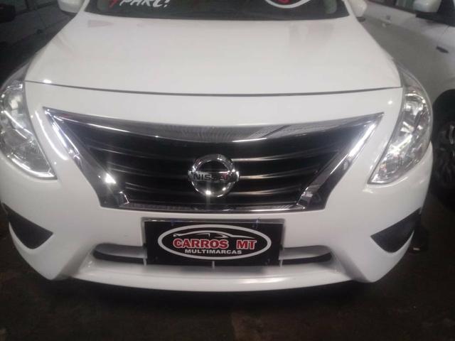 Versa 1.6 completo R$ 15.000,00