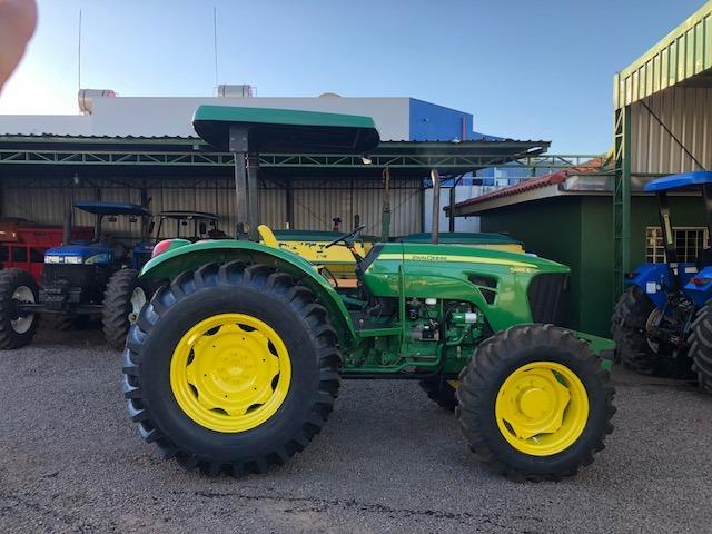 John Deere 5085 E 4x4 ano 2012 - Foto 5