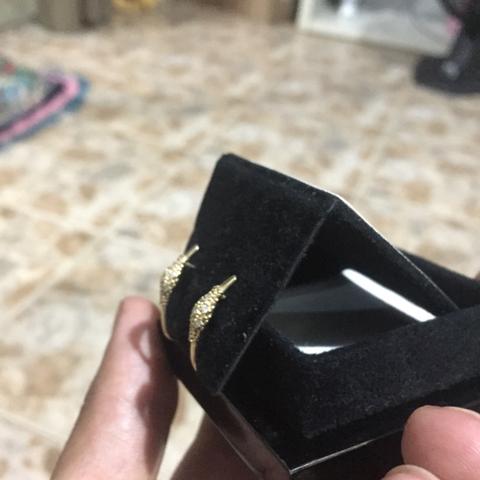 Brinco de ouro 18k 750 14 pedras de brilhante - Foto 3