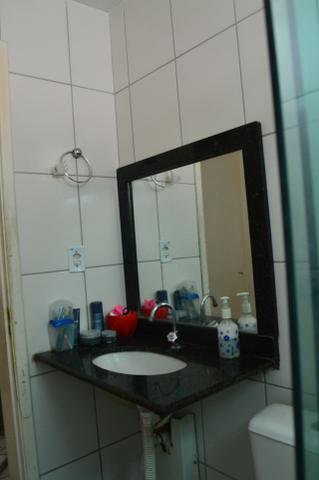 Apartamento com 2 quartos, garagem coberta demarcada e mais - Foto 13