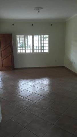 Casa com três quartos + churrasqueira - Foto 8