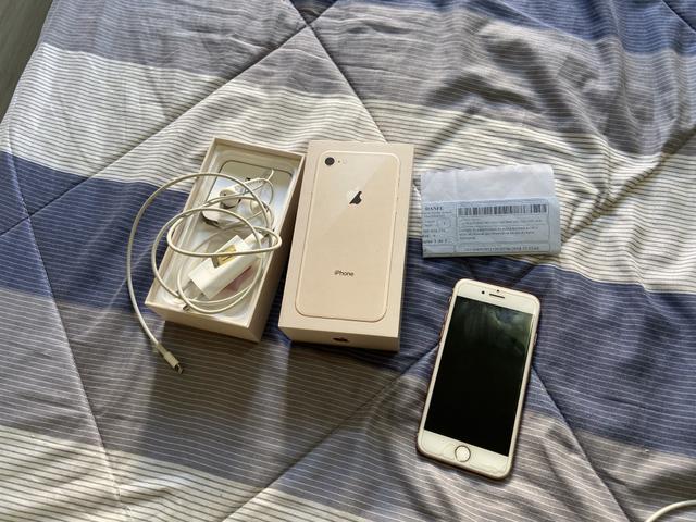 IPhone 8, 64gb , pouco uso! Novinho - Foto 2