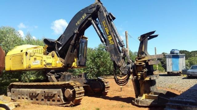 Feller Buncher Tigercat - Mais peças diversas - #3253