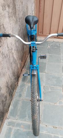 Troco ou vendo bicicleta monark cachinbada original - Foto 2