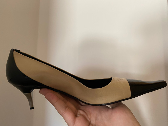 sapato chanel bicolor