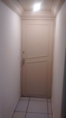 Alugo excelente apartamento com 01 quarto - Foto 2