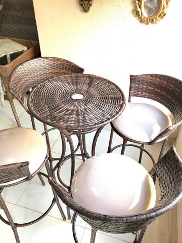 Conjunto Mesa Bistrô Junco Concha 4 Banquetas - Foto 3